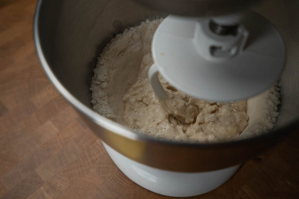 Kitchen Princess Bamboo: Yudane - Mixing dough