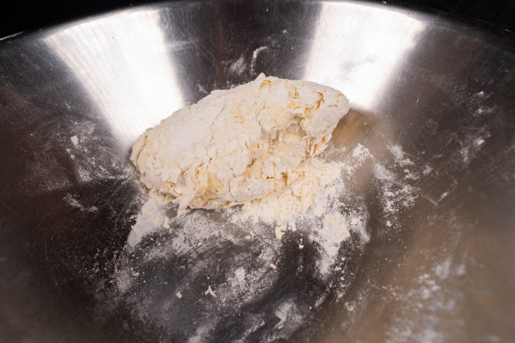Fresh egg pasta: combining wet and dry