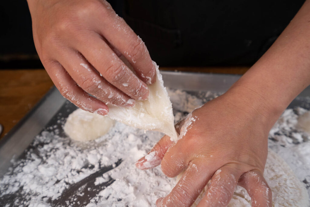 Piece out mochi dough